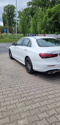 Mercedes-Benz Klasa E cena 205000 przebieg: 52000, rok produkcji 2021 z Brzeziny małe 37